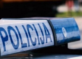 Tragična saobraćajna nesreća: Dvoje mladih izgubilo život u prevratu motocikla tokom preticanja