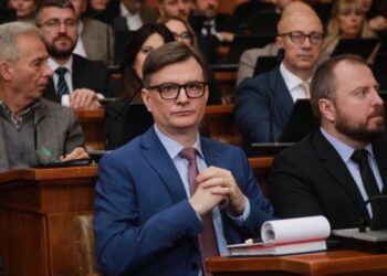 Jovanov optužuje Mariniku: „Vaša grupa deluje kao kriminalna organizacija koja preprodaje iluzije“