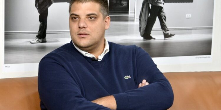 Šešelj izražava protivljenje Venecijanskoj komisiji i njenom uticaju na domaću političku scenu