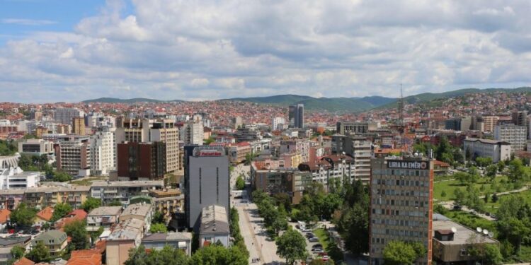 Priština zatvara ambulantu u Kosovskoj Kamenici: Razlozi i posledice