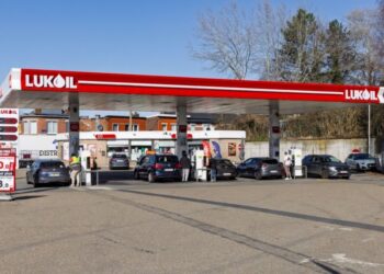 Produžen rok za pregovore o prodaji imovine Lukoila do 25. jula