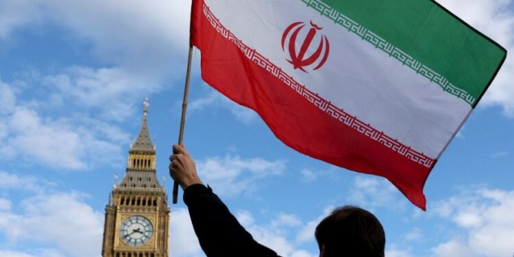 Iran upozorava na mogućnost prekida isporuke energije Bliskom Istoku usled neusaglašenosti sa SAD-om