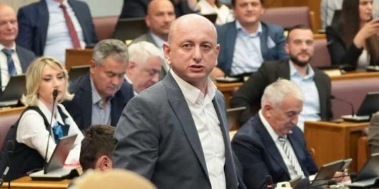 Knežević: Kritika izvozničkih klanova u Srbiji i evropske vrednosti