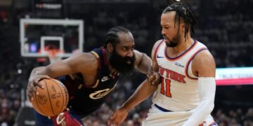 Džejms Harden pritvoren nakon hapšenja u vezi s kriminalnom istragom