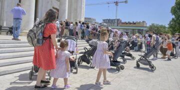 Pravoslavna Crkva potvrđuje odanost Kosovskom zavetu: Pojas Presvete Bogorodice izložen u Hramu Svetog Save do subote