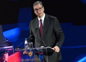 VUČIĆEVA ODLUKA PREPRAVLJA ODNOSE SA CRNOM GOROM: Hitna poruka crnogorskim vlastima pred samit u Tivtu
