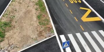 Ulica Agostina Neta postaje prva stanica za vozila linije 35 u Bloku 58
