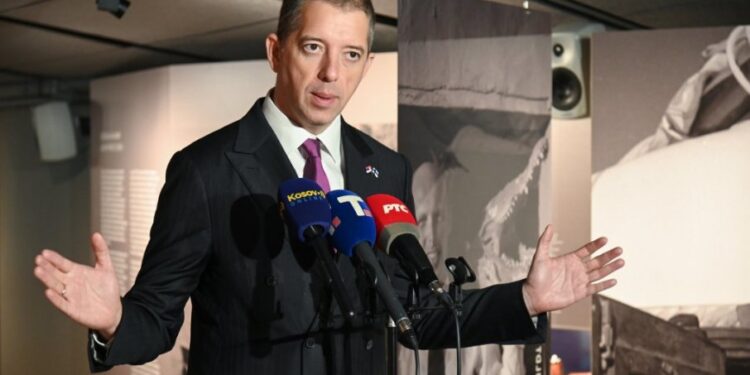 Đurić: „Kada ponestane argumenata, ostaju uvrede kao zaštitni znak vaše politike“