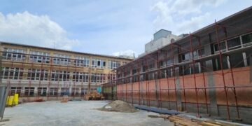 Rekonstrukcija Osnovne škole „Sveti Sava“ na Vračaru napreduje prema planu: Radovi završavaju do januara (FOTO)