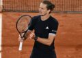 Aleksandar Zverev komentariše predaju Matea Arnaldija na Rolan Garosu: “Svi smo ljudi, ovakve stvari se dešavaju”