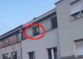 Incident tokom molitve: Blokaderka pogodila vernike flašom ispred crkve (VIDEO)
