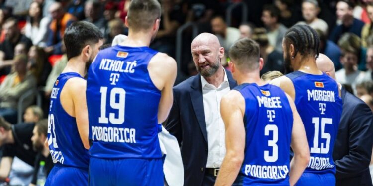 Američki fudbaler potpisao novi ugovor: Ključni korak ka svetloj budućnosti