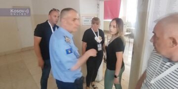 Incident na biralištu: Kurtijev Srbin izazvao tenzije tokom izbora