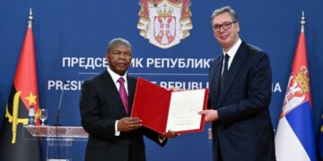 Predsedniku Angole dodeljen Orden Republike Srbije, Vučiću priznanje Agostino Neto