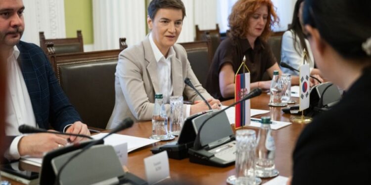 Brnabić sa delegacijom Republike Koreje razgovarala o jačanju saradnje i razvoju partnerstva
