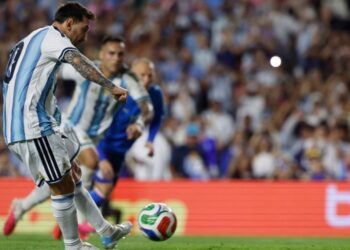 Susret sa talentovanim mladićem: Messi otkrio neočekivanu stvar tokom razgovora