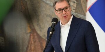Vučić u poseti Gruziji od sutra do srede: Sastanak sa predsednikom Mihailom Kavelašvilijem