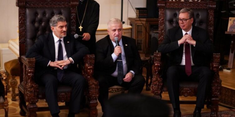 Vučić iz Gruzije: Očekujem unapređenje saradnje na najviši nivo