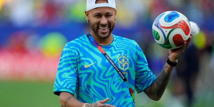 Nejmar van terena, Brazil slavi njegovu inspirativnu podršku reprezentaciji (VIDEO)