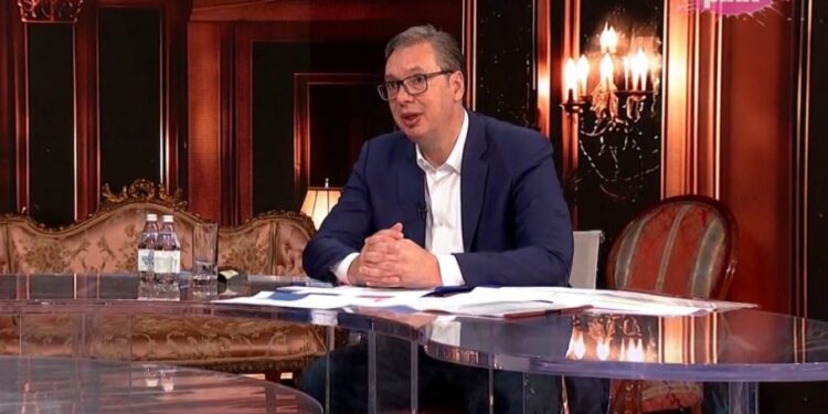 Vučić: Nepokolebljiva zahvalnost porodici i očuvanje tradicionalnih vrednosti