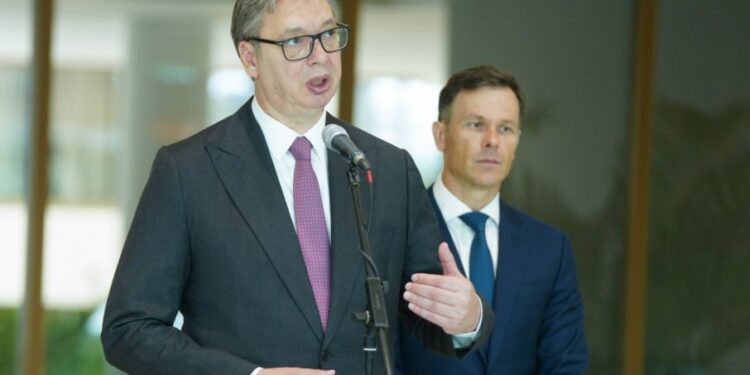 Aleksandar Vučić o značaju međunarodnih odnosa: ‘Svako ko dođe, osim Hrvata, priznaje da nije bilo zvučnog topa’