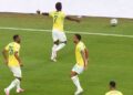 Brazil trijumfovao protiv Škotske uz debi Nejmara, završavajući prvi u grupi C.