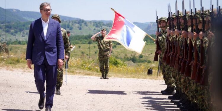 Vojni rok kao sredstvo razvoja gradova u Srbiji prema Vučiću