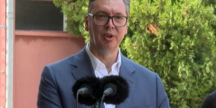 Vučić o Milanovićevoj izjavi: Ne želim da komentarišem hrvatski režim