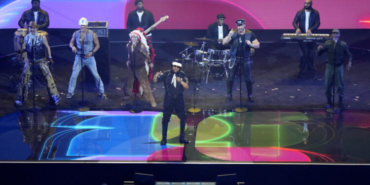 Preminuo Viktor Vilis, član popularnog benda Village People