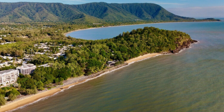 Svemirske lopte ili nešto drugo: loptasti predmeti na plažama Kvinslenda