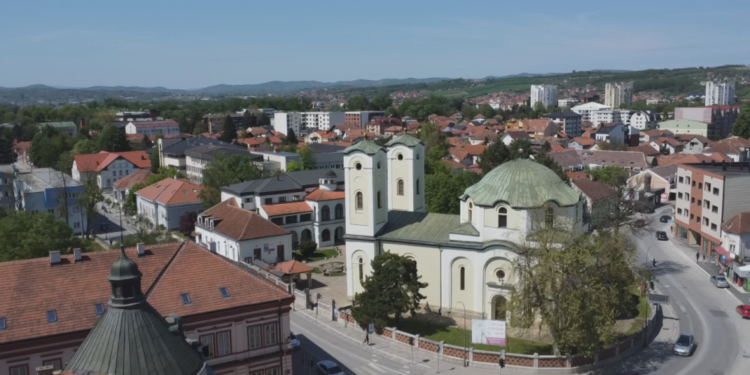 Presuda višeg suda u Čačku: Čačanin osuđen na četiri meseca zatvora zbog pretnji komšijama