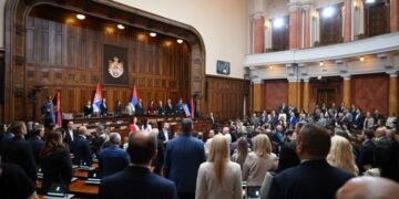 Rasprava o 18 tačaka dnevnog reda nastavlja se na vanrednom zasedanju Skupštine Srbije