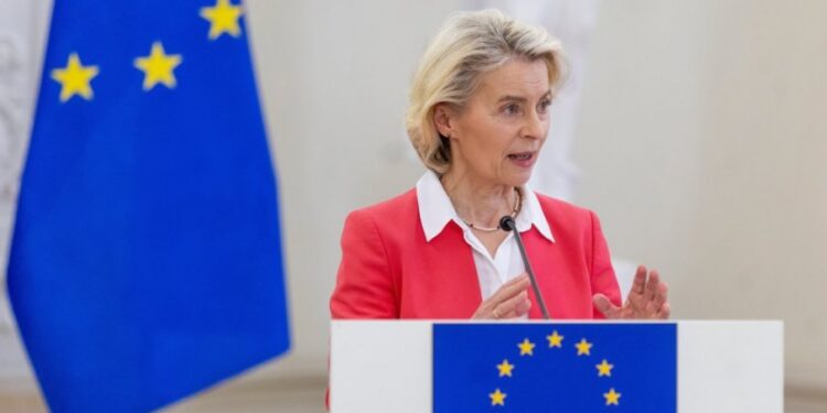Ursula fon der Lajen sutra u Kijevu, bez detalja o poseti zbog bezbednosti