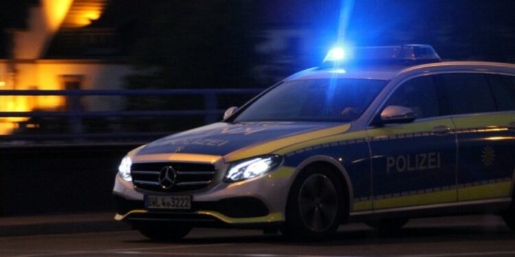 Karambl na auto-putu povredio više od 30 osoba, deca prebačena u bolnicu