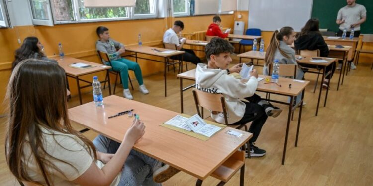 Izmena programa za prvi razred gimnazija: Školama dostavljen dopis