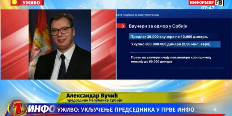 Penzije će biti isplaćene pre januara, najavio Vučić o ekonomskim merama