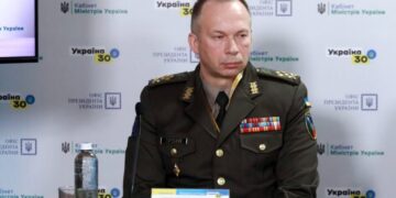 Komandant Aleksandar Sirski na frontu u najugroženijim oblastima