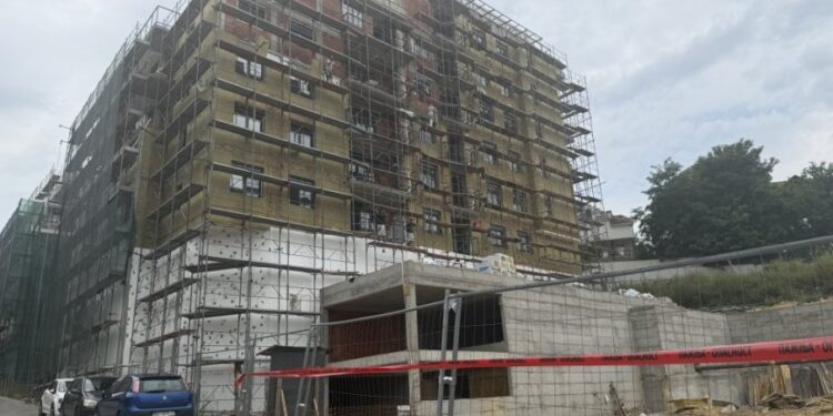 Izgradnja objekata u Mladenovcu, Voždovcu i Zvezdari oštećuje ulice