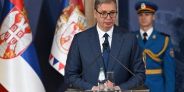 Susret Vučića i ruskog ambasadora Bocan-Harčenka na Andrićevom vencu