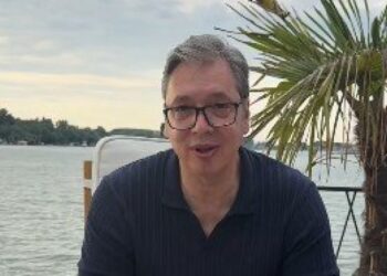 Vučić najavio plivanje Savom kao u prošlosti u novom videu