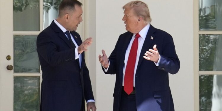Razgovor Navrockog i Trampa o stalnom prisustvu američkih trupa u Poljskoj