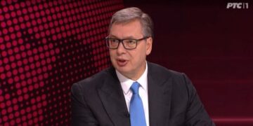 Umetnica koja podržava blokadere zahteva ukidanje prava glasa starijima