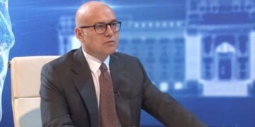 Tri ključna stuba politike SNS i Srbije prema Milošu Vučeviću