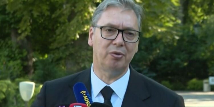 Vučić se nada poseti predsednika Ukrajine nakon odbijene deklaracije u Kijevu