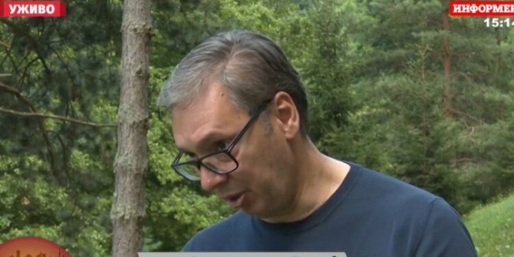 Vučić o merama prema Crnoj Gori: Nema informacija o listi, ne razmatram to