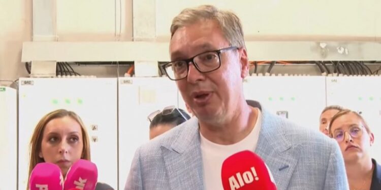 Vučić o zahtevu Prištine vezano za Ibar: Brisel ne reaguje na proterivanje ljudi