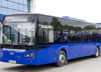 Niskopodni autobusi unapređuju javni prevoz u Obrenovcu