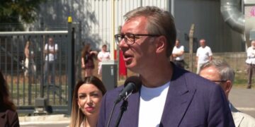 Vučić: Borim se za ljude, a ne za sebe, o blokaderima i radu