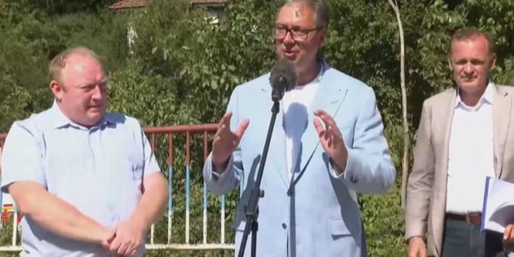 Vučić najavio značajnu pomoć za jug Srbije i promene u sistemu
