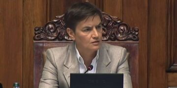 Ana Brnabić poručila blokaderima koji priznaju Kosovo lažnu lekciju